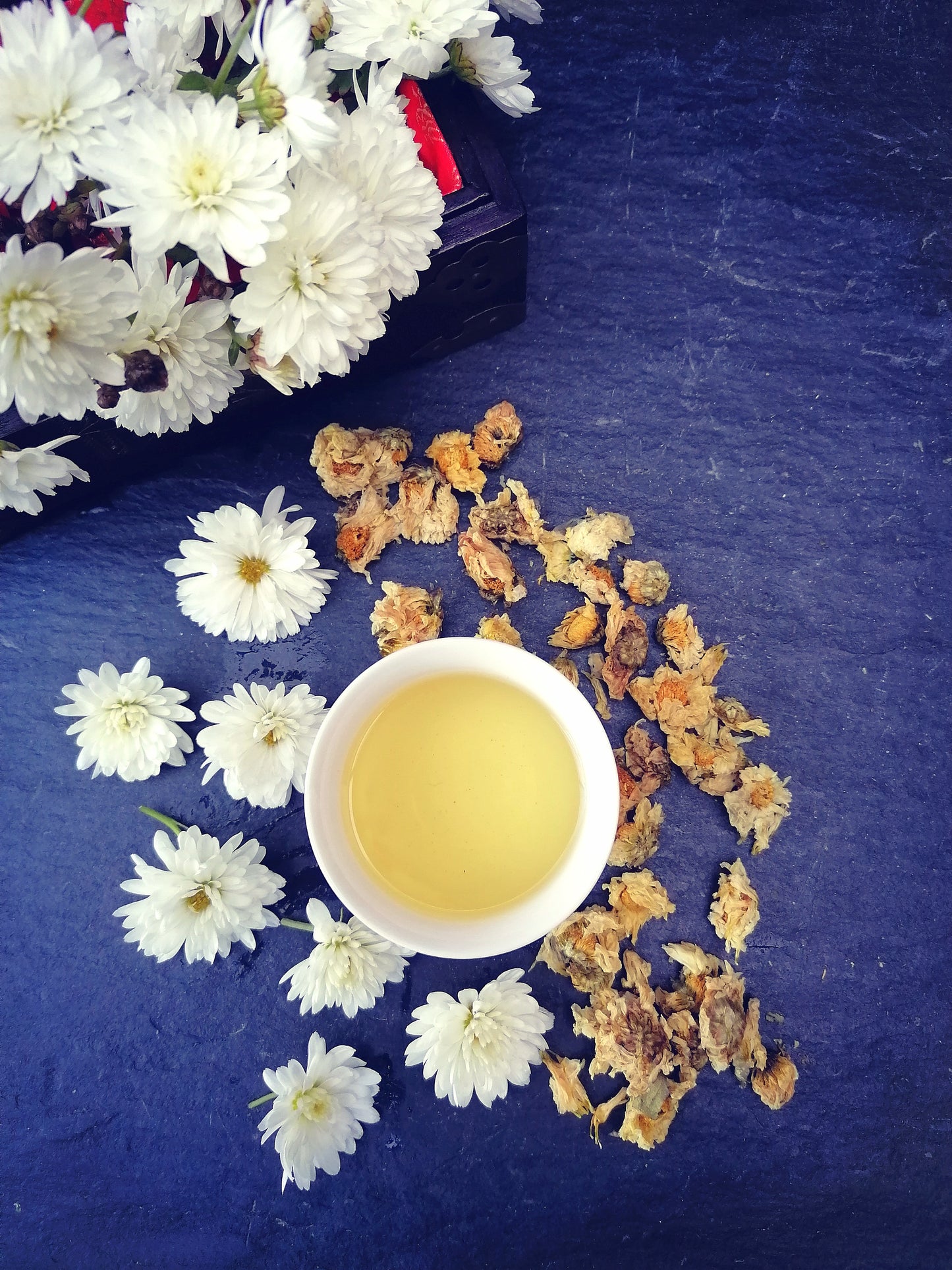 Tisane aux fleurs de chrysanthème